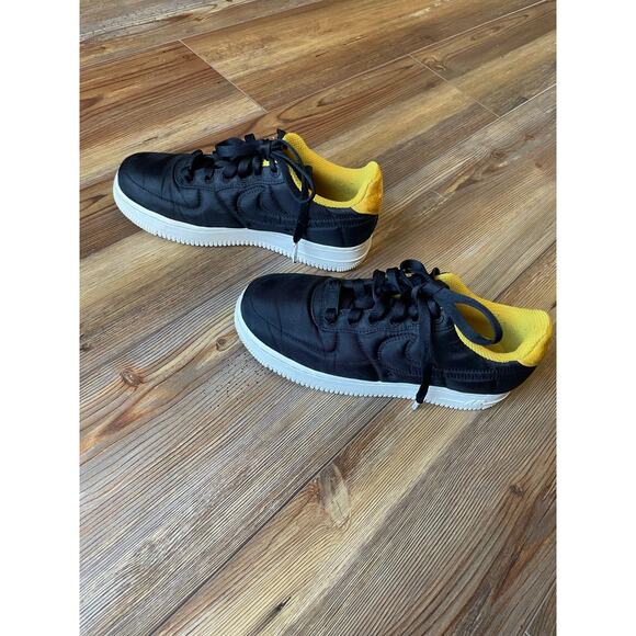 Nike Air Force 1 ‘07 Black and Yellow - Picture 2 of 7
